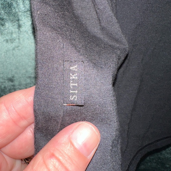 Sitka gear women’s black short sleeve tee xl - Picture 2 of 8